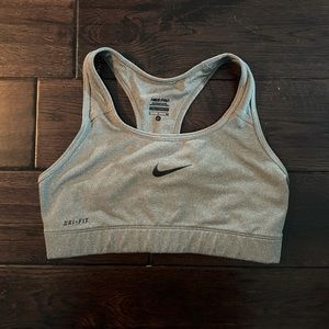 NIKE sports bra